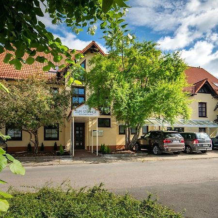 Hotel Zum Steinhof 바트브랑켄부르크 외부 사진