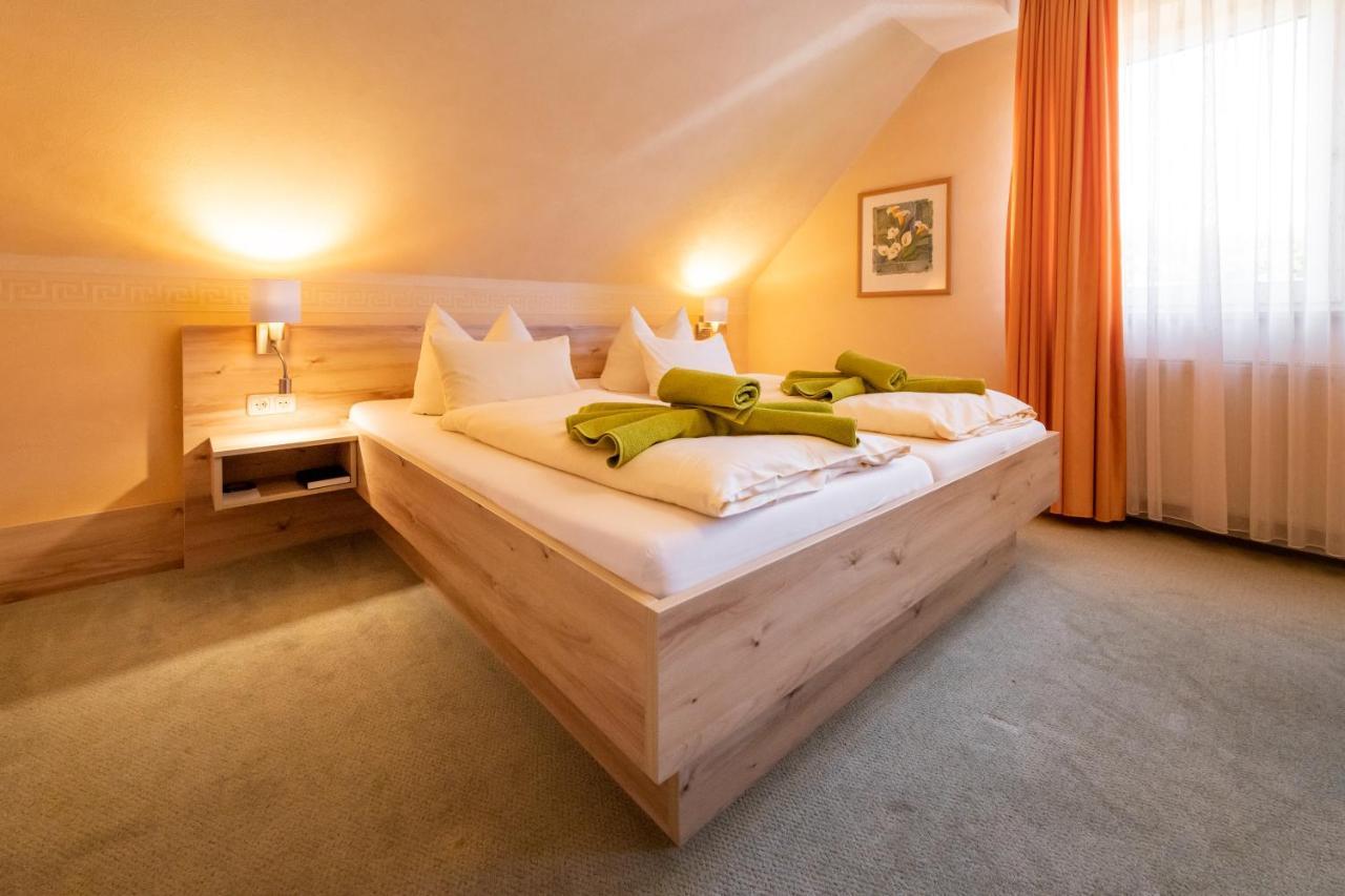 Hotel Zum Steinhof 바트브랑켄부르크 외부 사진