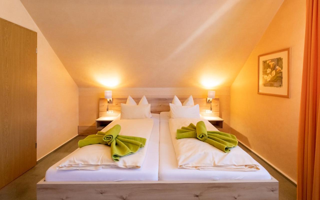 Hotel Zum Steinhof 바트브랑켄부르크 외부 사진