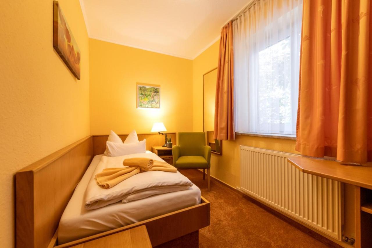 Hotel Zum Steinhof 바트브랑켄부르크 외부 사진