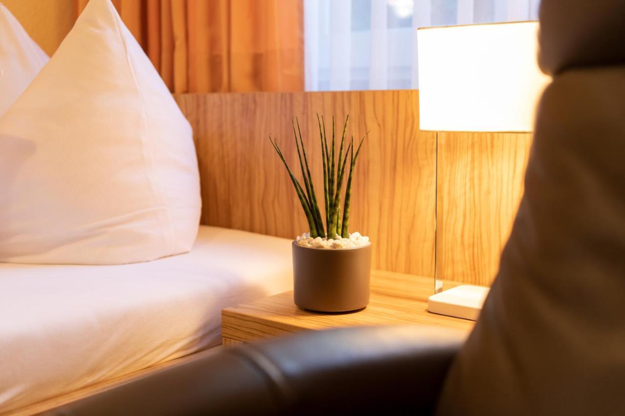Hotel Zum Steinhof 바트브랑켄부르크 외부 사진
